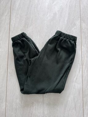 John Gault / Brandy & Melville Sweat Pants - Dark Green